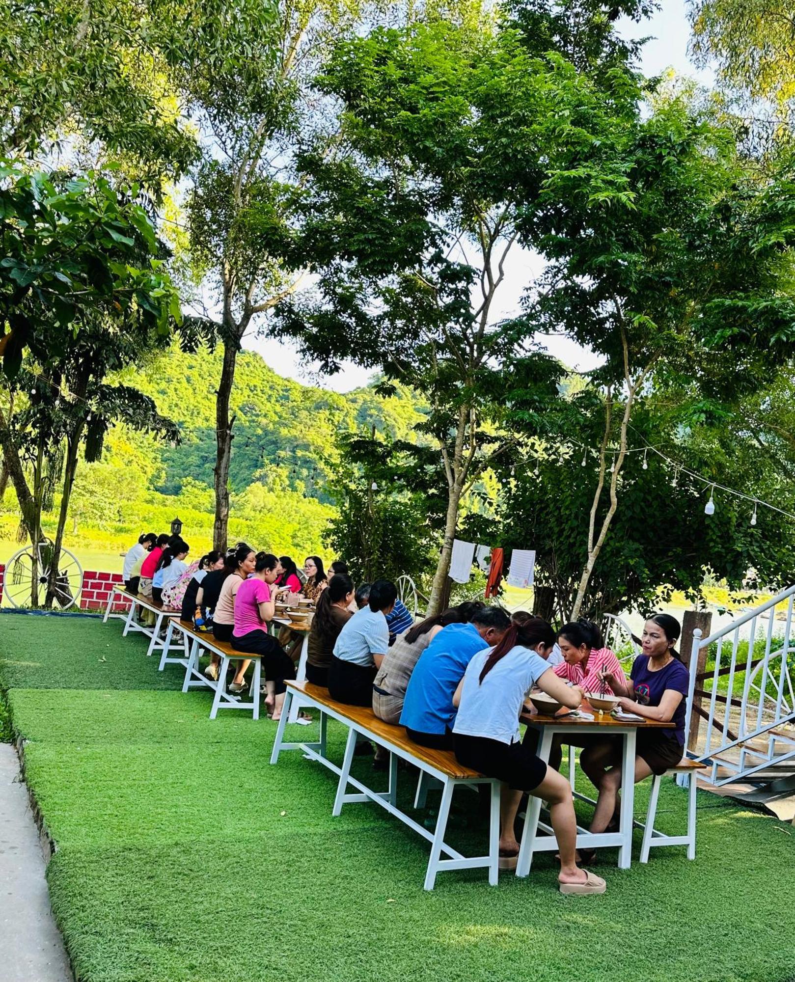 Son River House Phong Nha Exterior foto