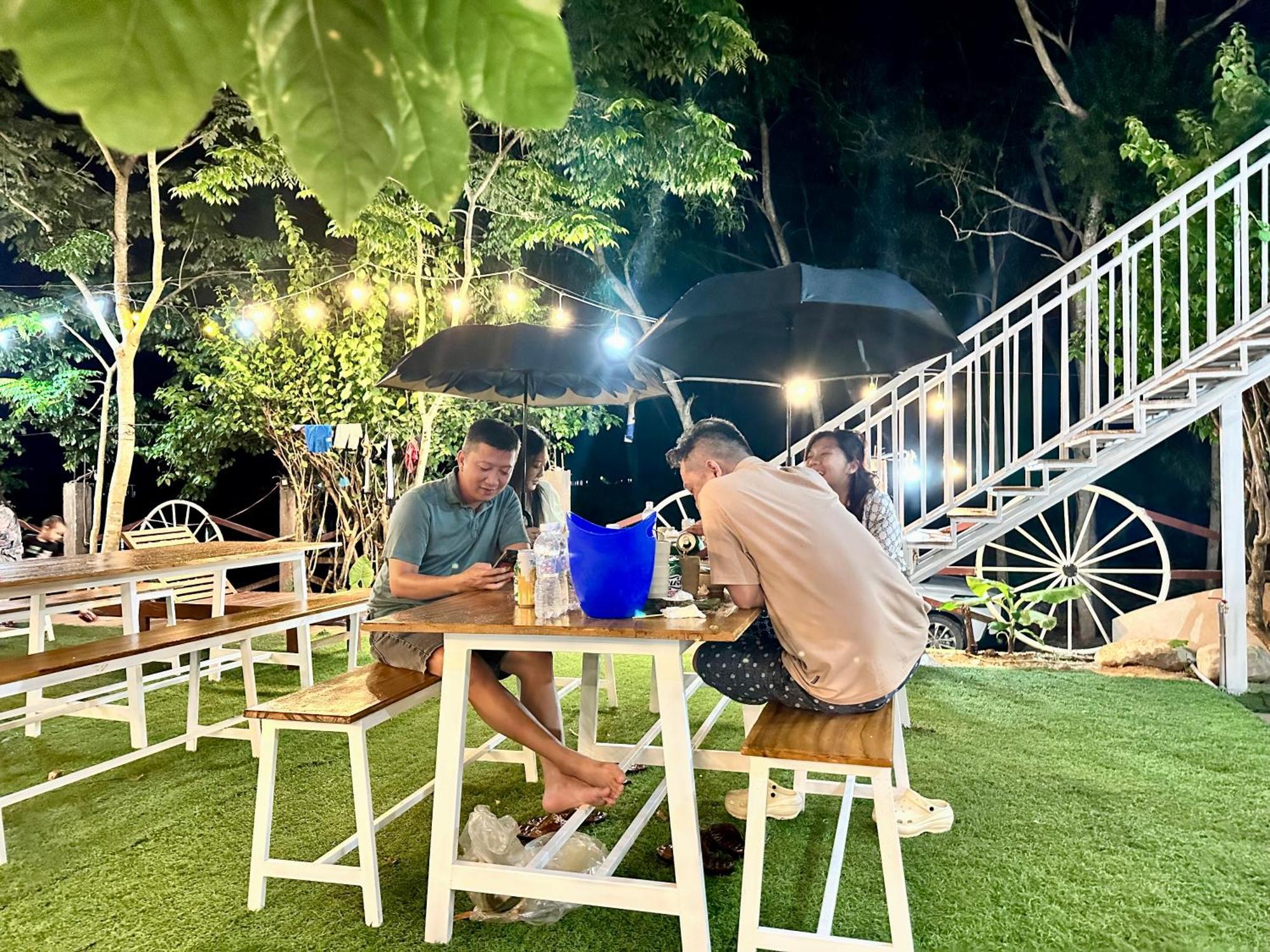 Son River House Phong Nha Exterior foto